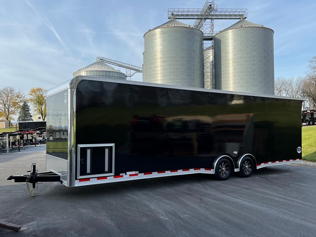 8.5' X 32' United SuperHauler X-Height Dirt Late Model Race Car Hauler Enclosed Trailer - Image 2