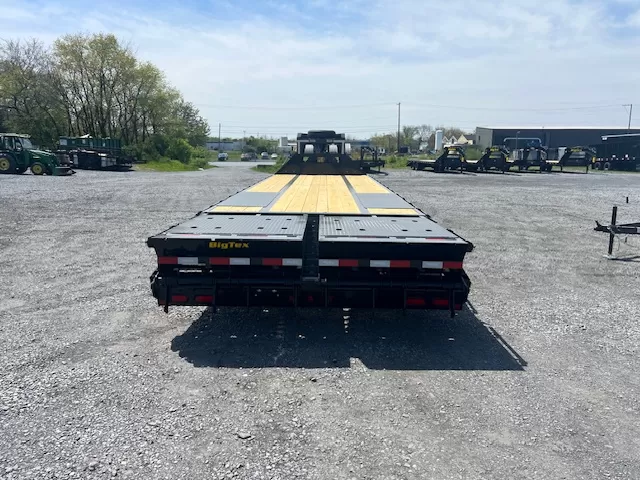 Big Tex 8.5 x 30 Heavy Duty Gooseneck Equipment Trailer – Mega Ramps - Image 5