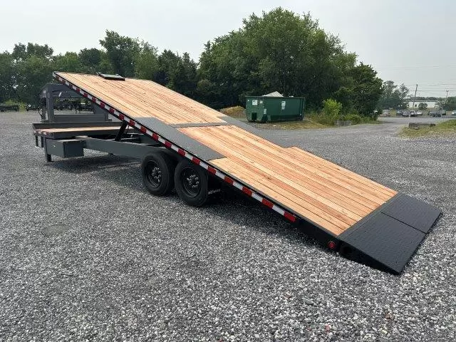 BWise 8 x 28 Gooseneck Deckover Equipment Trailer - Image 5