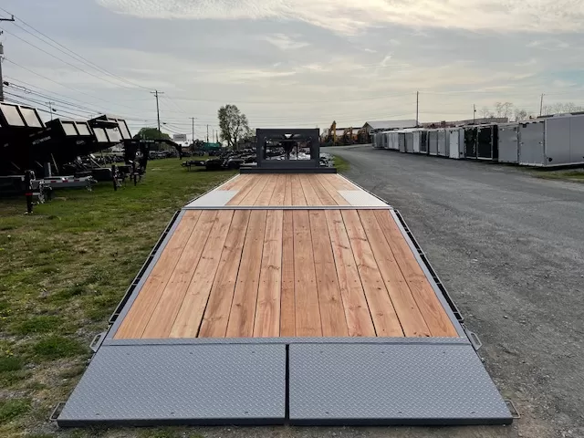 BWise 8 x 28 Gooseneck Deckover Equipment Trailer - Image 10